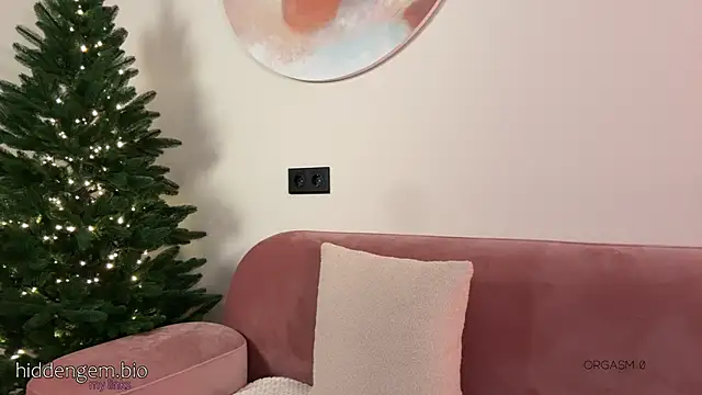 HiddenG3m online show from December 21, 2025, 12:01 pm