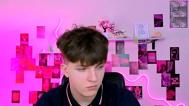 travis wolf  online show from April 8, 2026, 8:25 am