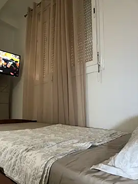 Merousexy282828 online show from November 4, 2025, 3:55 pm