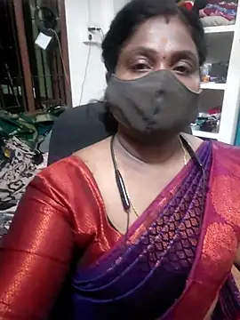 Snapshot of Tamil_Kavitha10 chatting on June 12, 2026, 8:19 pm Tamil Kavitha10 online show from June 12, 2026, 8:19 pm