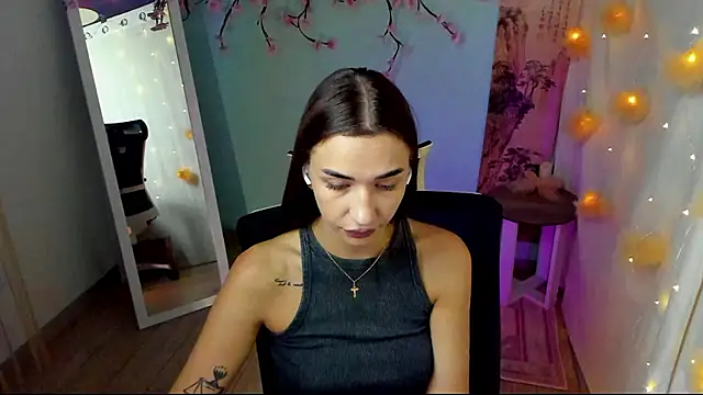Snapshot of Bella_Night4 chatting on July 21, 2026, 6:38 am Bella Night4 online show from July 21, 2026, 6:38 am