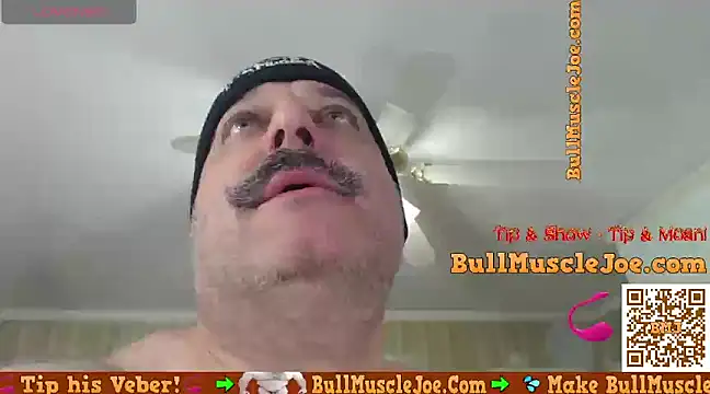 Snapshot of bullmusclejoe chatting on January 12, 2025, 5:56 am bullmusclejoe online show from January 12, 2025, 5:56 am
