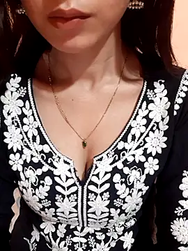 siya rani67 online show from April 14, 2026, 4:07 am