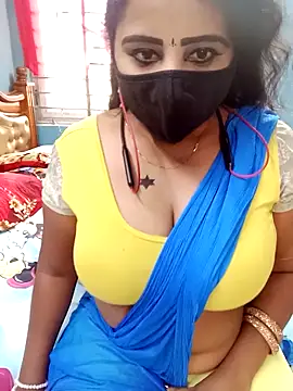 Snapshot of tamil_Vennila chatting on March 14, 2026, 10:32 am tamil Vennila online show from March 14, 2026, 10:32 am
