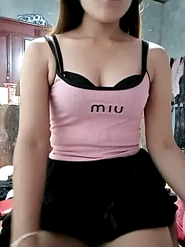 mymy06 online show from October 12, 2025, 11:09 am