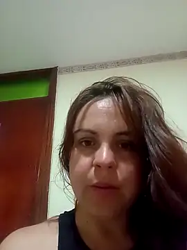 CARITOMIO online show from December 1, 2025, 1:21 am