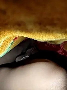 sexy  girls98 online show from November 12, 2025, 7:35 pm