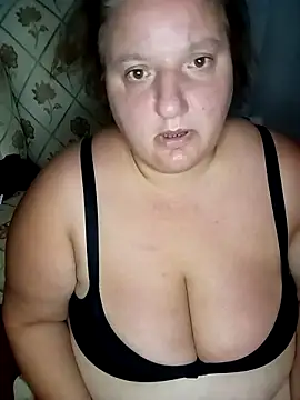 Snapshot of Diamantababy chatting on September 14, 2025, 1:16 am Diamantababy online show from September 14, 2025, 1:16 am