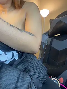 RedVelvet Dream online show from December 18, 2025, 9:32 pm