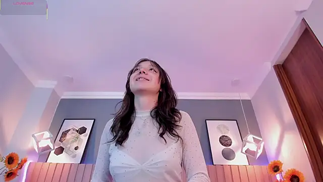 Nina Ford online show from January 16, 2026, 3:10 am