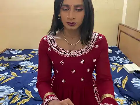 LuvLayla online show from January 18, 2026, 5:17 pm