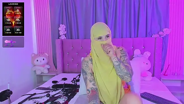 Nayla-Mouna online show from February 27, 2026, 7:36 pm