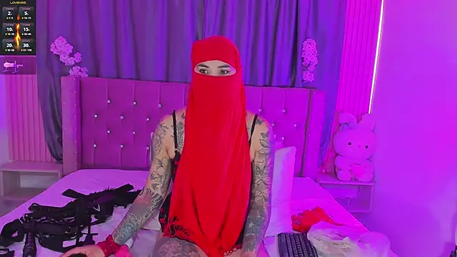 Nayla-Mouna online show from June 23, 2026, 7:34 pm