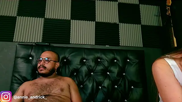  leda swan  online show from January 16, 2026, 2:21 pm