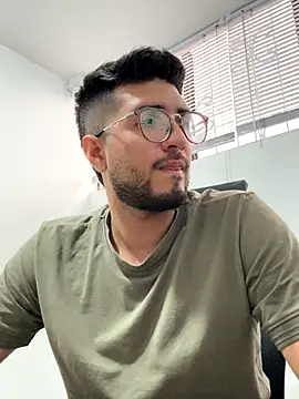 bryXonStorm online show from September 8, 2025, 9:36 pm