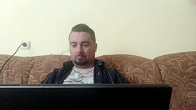 Joseph1Arnold online show from September 24, 2025, 8:06 am