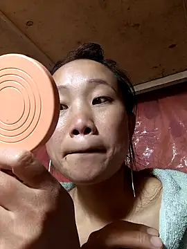 liu-liusexy online show from October 28, 2025, 1:14 pm