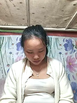 liu-liusexy online show from April 8, 2026, 2:39 pm