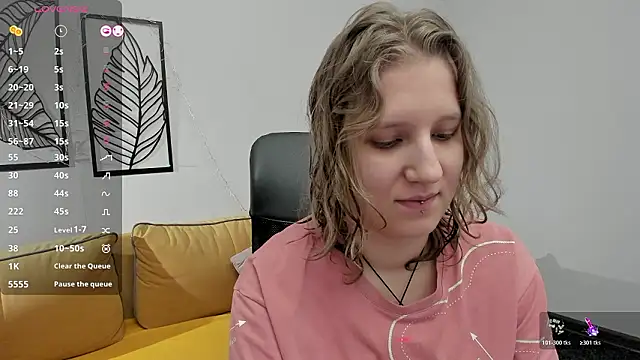 Hailey Foxy online show from February 24, 2026, 12:03 pm