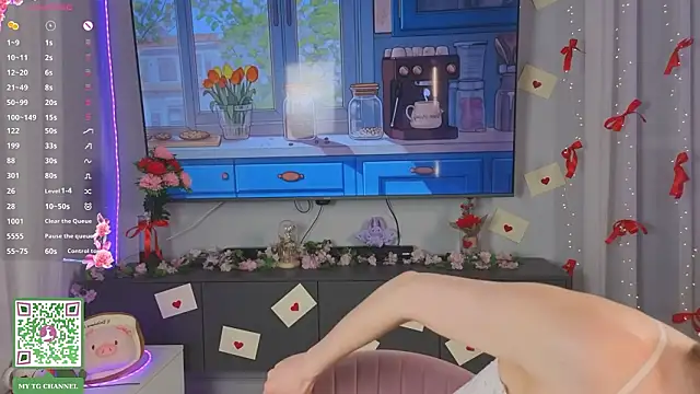 ElfredaTupy online show from March 8, 2026, 2:04 am