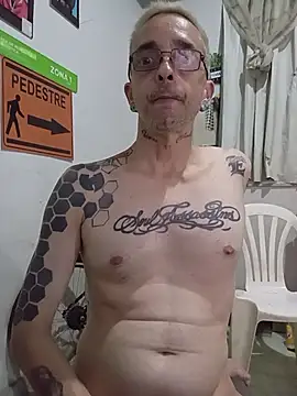 dinho carioca online show from March 17, 2026, 1:21 am