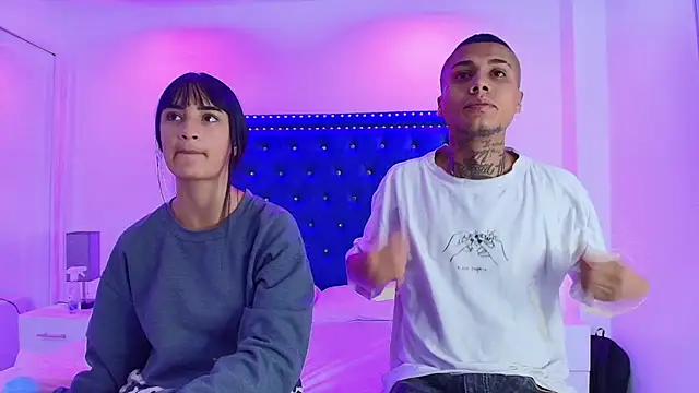 Damian and roxanne online show from November 30, 2025, 12:31 pm