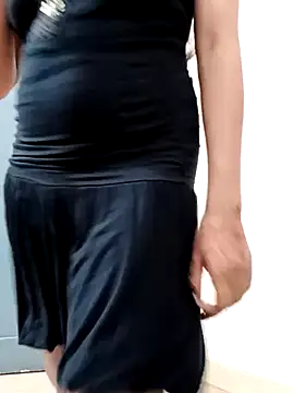 Kriti Sanon  online show from September 15, 2025, 5:13 pm