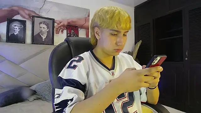 AngelFlexxx online show from October 8, 2025, 10:07 pm