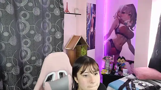 Snapshot of Zulema_R1 chatting on March 11, 2026, 10:05 pm Zulema R1 online show from March 11, 2026, 10:05 pm
