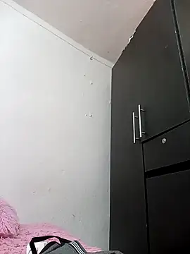 Snapshot of Zulema_R1 chatting on March 19, 2026, 10:36 pm Zulema R1 online show from March 19, 2026, 10:36 pm