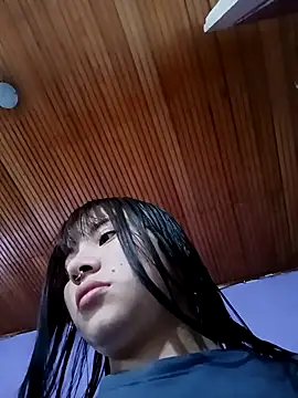 Snapshot of Zulema_R1 chatting on April 2, 2026, 10:40 pm Zulema R1 online show from April 2, 2026, 10:40 pm