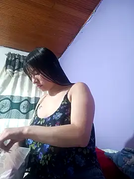 Snapshot of Zulema_R1 chatting on June 26, 2026, 10:47 pm Zulema R1 online show from June 26, 2026, 10:47 pm