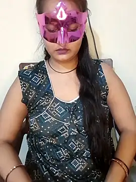 Snapshot of Minu_love chatting on September 16, 2025, 6:31 pm Minu love online show from September 16, 2025, 6:31 pm