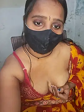 Snapshot of Minu_love chatting on February 6, 2026, 8:40 am Minu love online show from February 6, 2026, 8:40 am