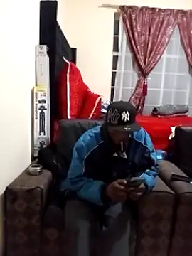 mojeemore online show from April 25, 2026, 7:11 pm