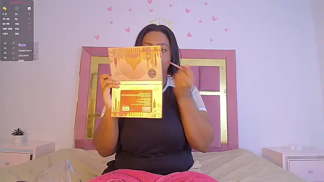 PenelopeBoobss online show from March 6, 2026, 9:00 pm