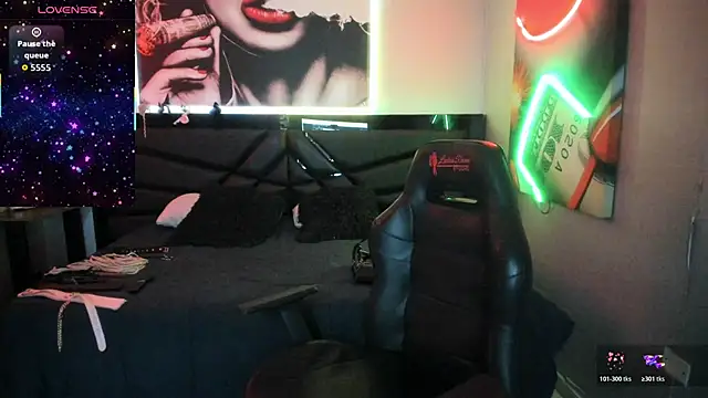 Snapshot of Sara_Bdsm_ chatting on December 18, 2025, 3:18 pm Sara Bdsm online show from December 18, 2025, 3:18 pm