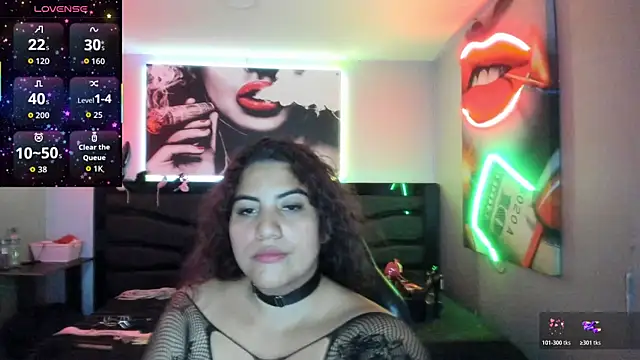 Snapshot of Sara_Bdsm_ chatting on December 21, 2025, 1:51 pm Sara Bdsm online show from December 21, 2025, 1:51 pm