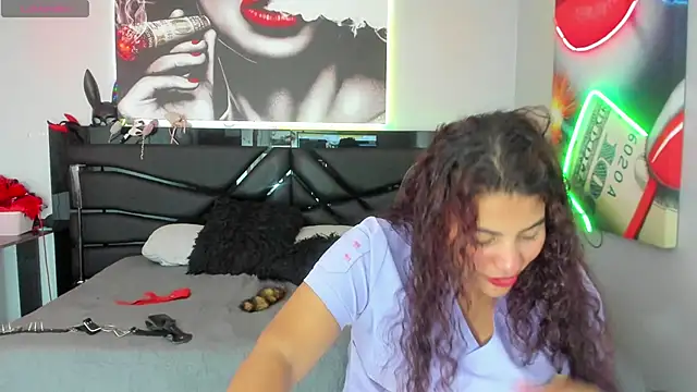 Sara Bdsm  online show from February 18, 2026, 2:18 am