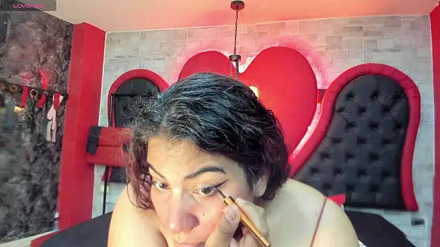 Snapshot of Sara_Bdsm_ chatting on March 15, 2026, 3:18 pm Sara Bdsm online show from March 15, 2026, 3:18 pm