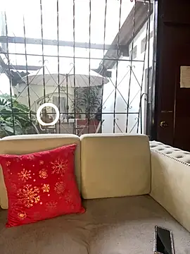  Denisse444 online show from November 8, 2025, 9:46 pm