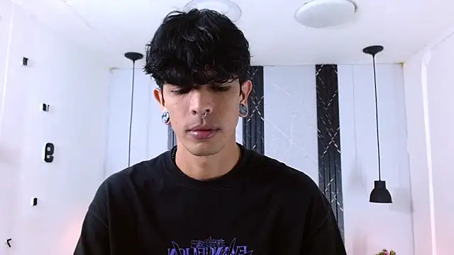 Franvill Trato online show from November 13, 2025, 5:45 pm