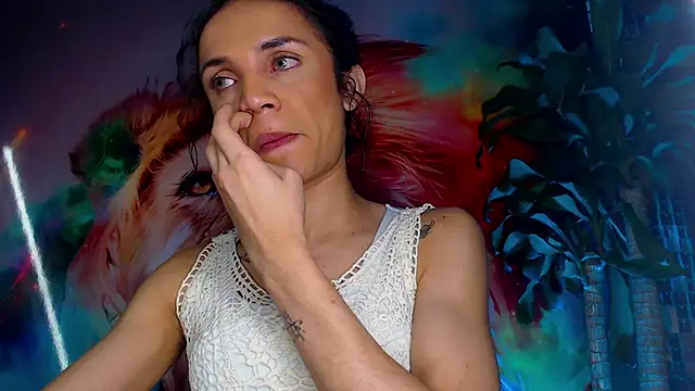 Cristal Gem1 online show from November 25, 2025, 11:54 am