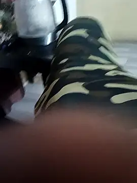 Lavz1995 online show from January 10, 2026, 1:57 pm