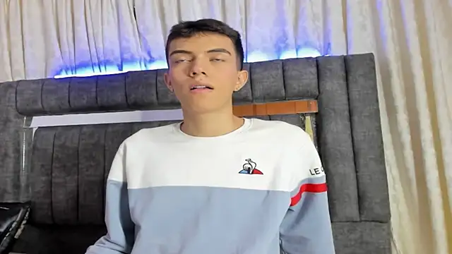 dylan 202520  online show from September 29, 2025, 11:48 am