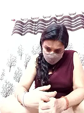 Snapshot of Gullapi chatting on February 4, 2026, 9:42 pm Gullapi online show from February 4, 2026, 9:42 pm