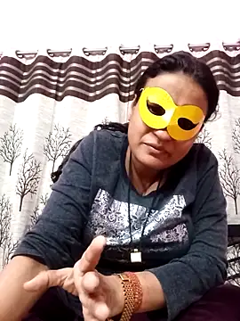 Snapshot of Gullapi chatting on February 12, 2026, 2:50 am Gullapi online show from February 12, 2026, 2:50 am