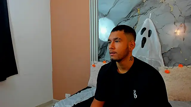  online show from October 28, 2025, 11:14 am