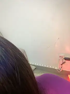 Snapshot of Gaby_7770 chatting on October 20, 2025, 10:21 pm Gaby 7770 online show from October 20, 2025, 10:21 pm