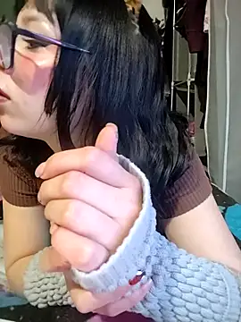 Kitty Melodi online show from October 30, 2025, 9:11 am